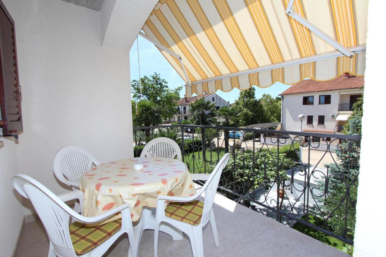 Apartments Denise Rovinj Exterior photo
