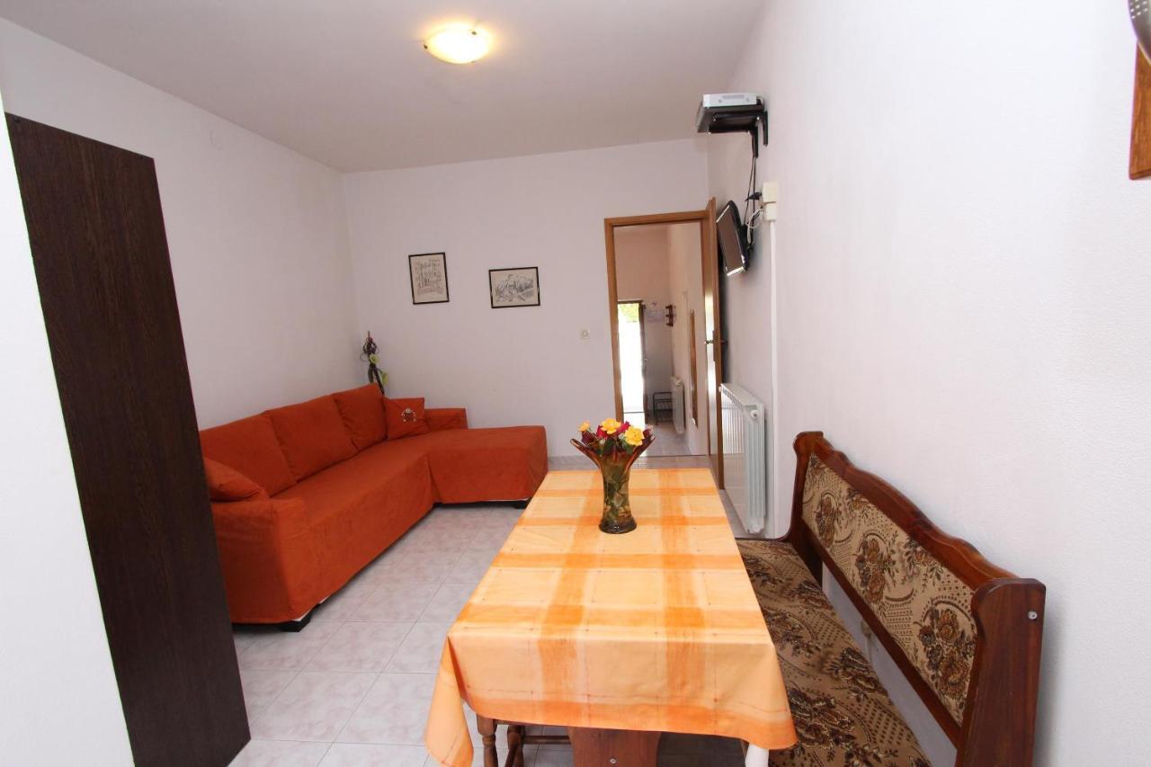 Apartments Denise Rovinj Exterior photo